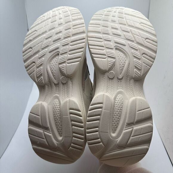 CUSHIONAIRE Women's Chunky Sneaker +Memory Foam 8.5 WHITE/TAN - Picture 5 of 9